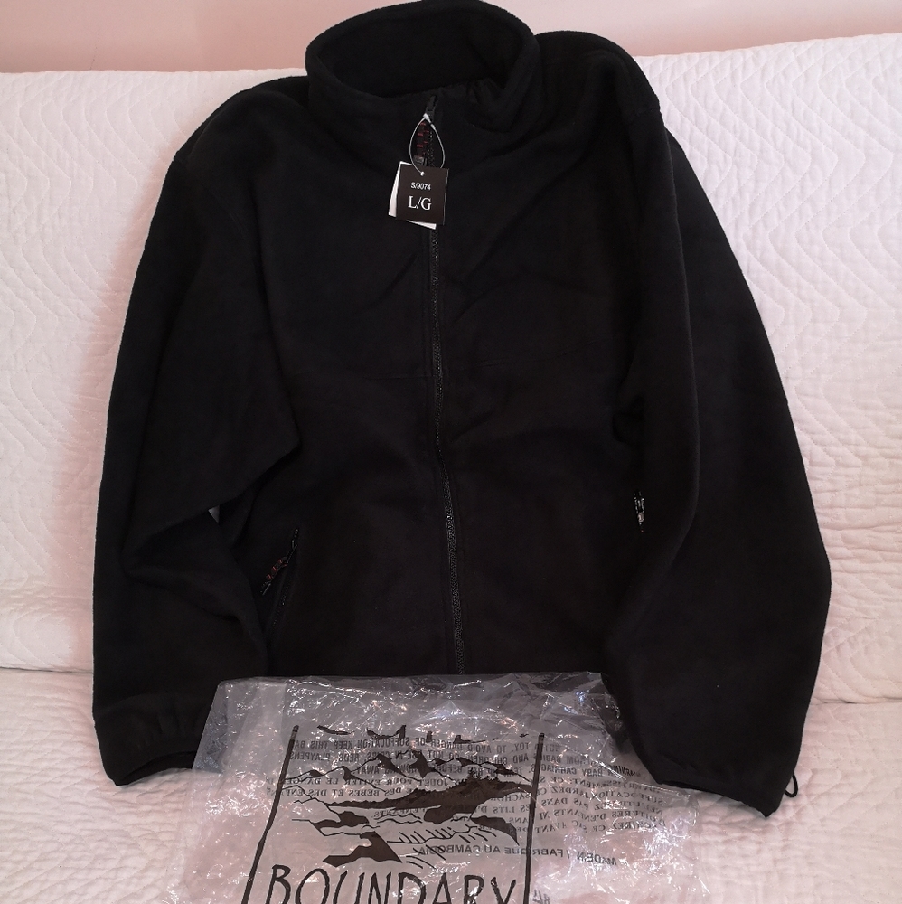 Fleese jacket size large, black